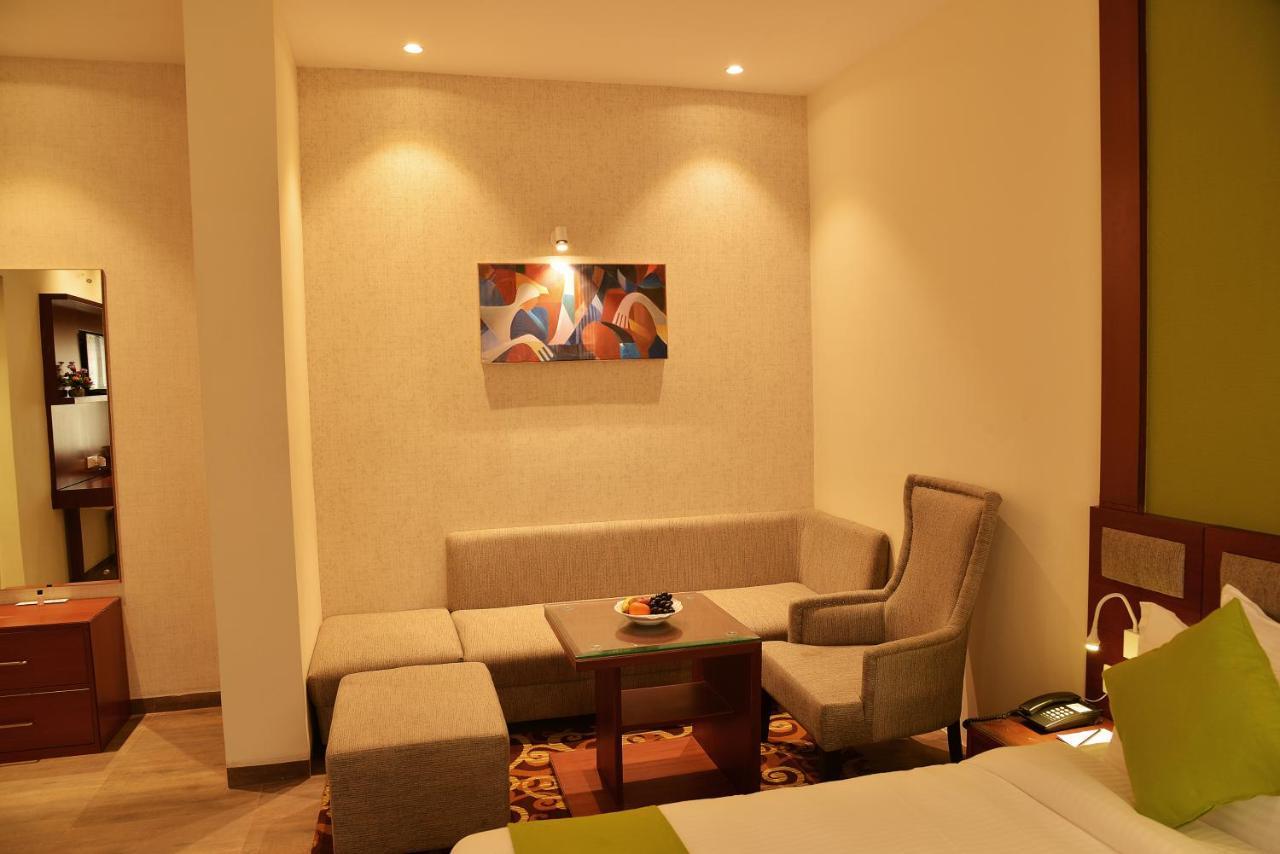 Club Central Bolpur Dış mekan fotoğraf